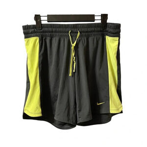 NIKE WOMENS ATHLETIC SHORTS